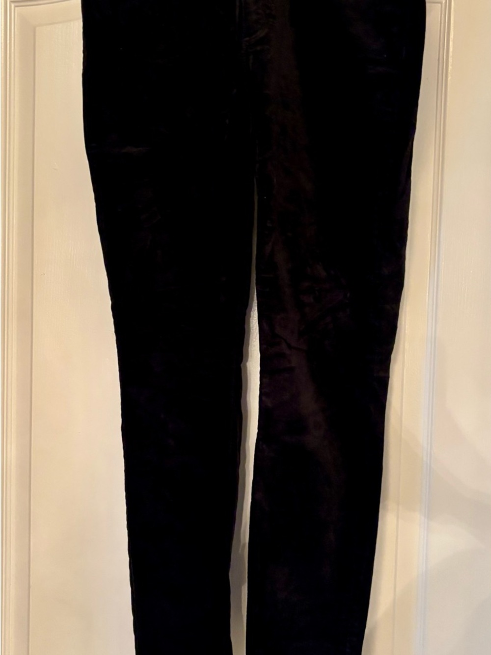 Ann Taylor Size 10 Black Velvet Skinny Pants